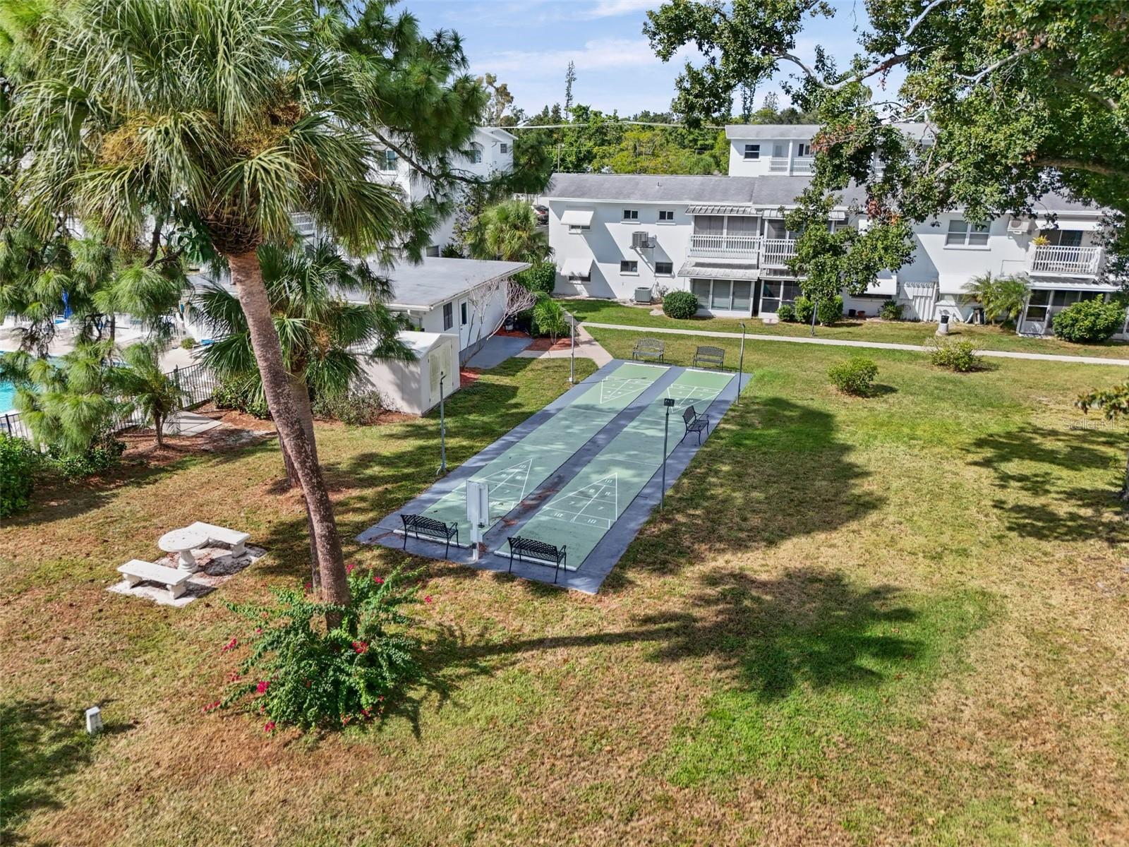 BAYSHORE GARDENS APTS 2 - Residential