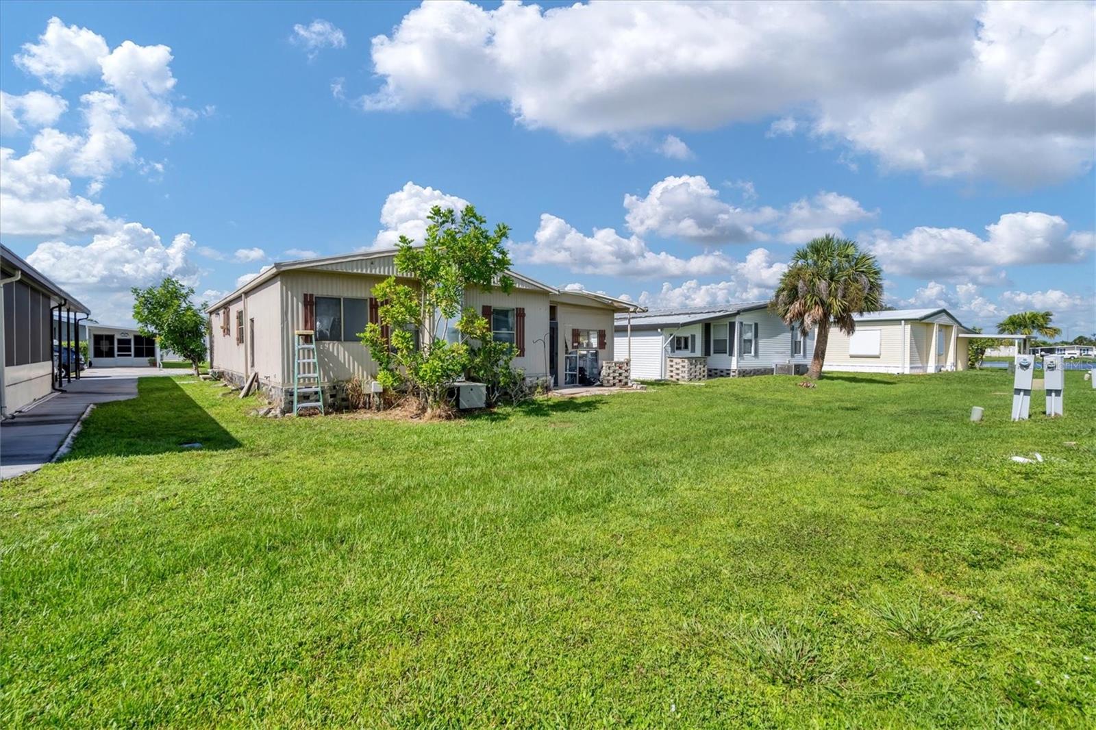 LAZY RIVER MHP - Residential