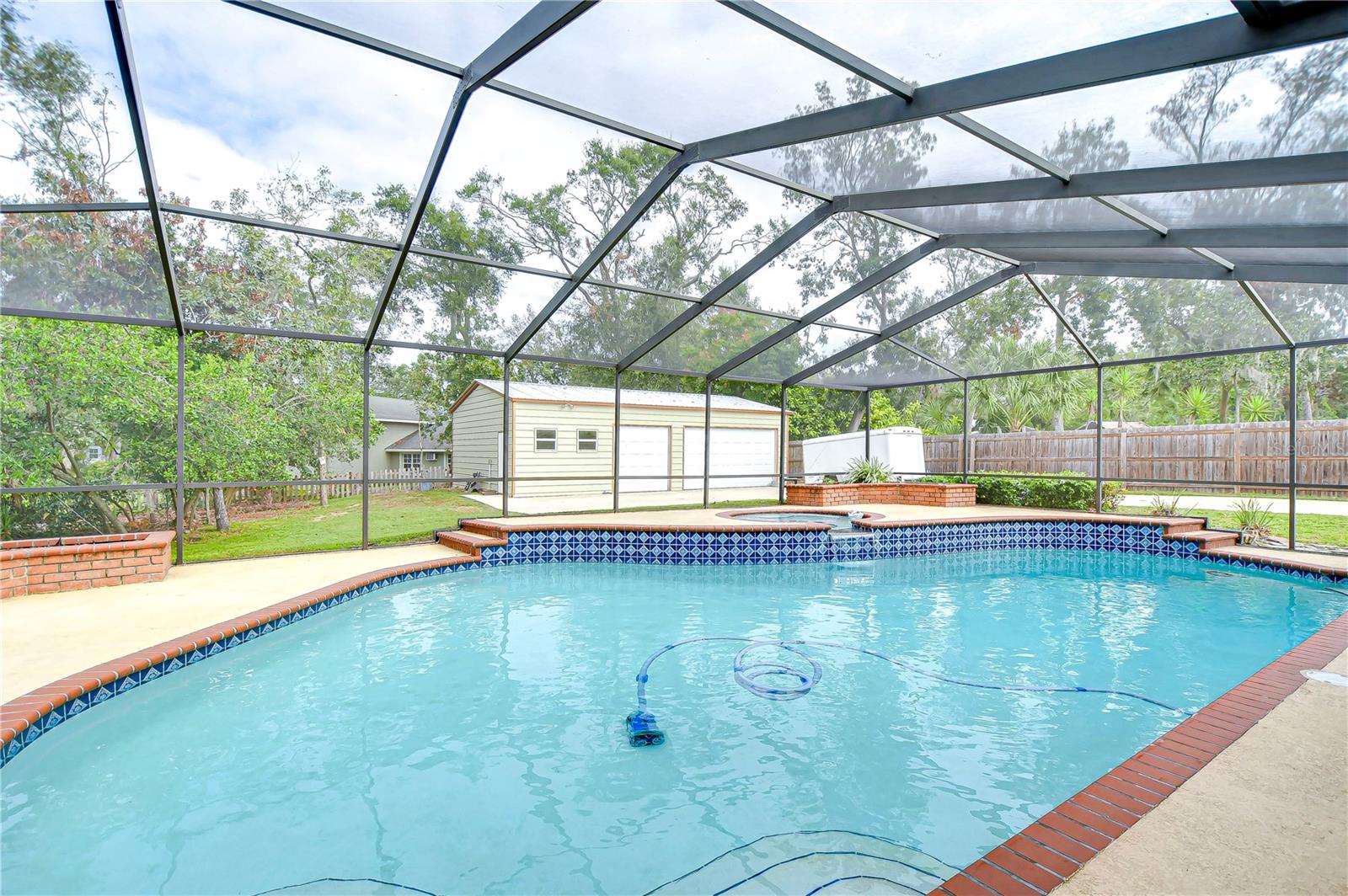 108 LAUREL TREE WAY