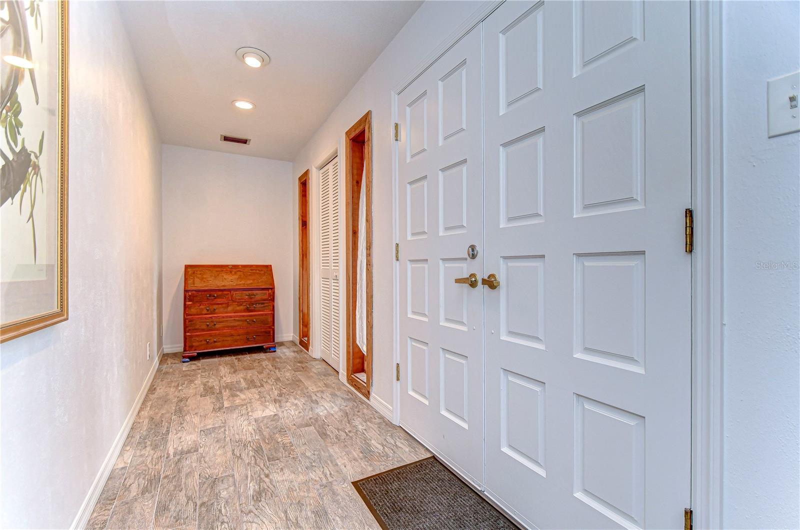 108 LAUREL TREE WAY