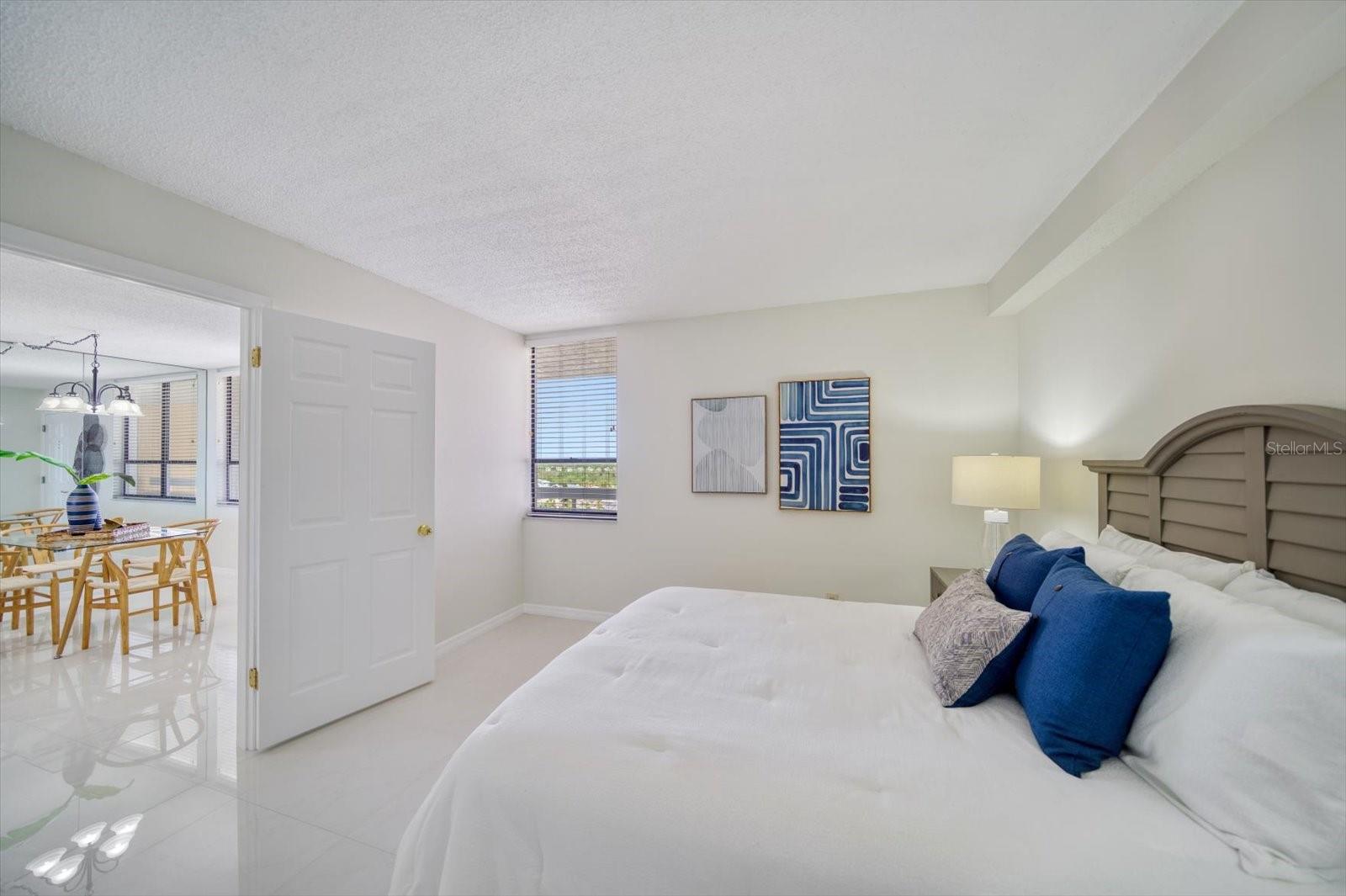 REDINGTON TOWERS 1 CONDO - Residential