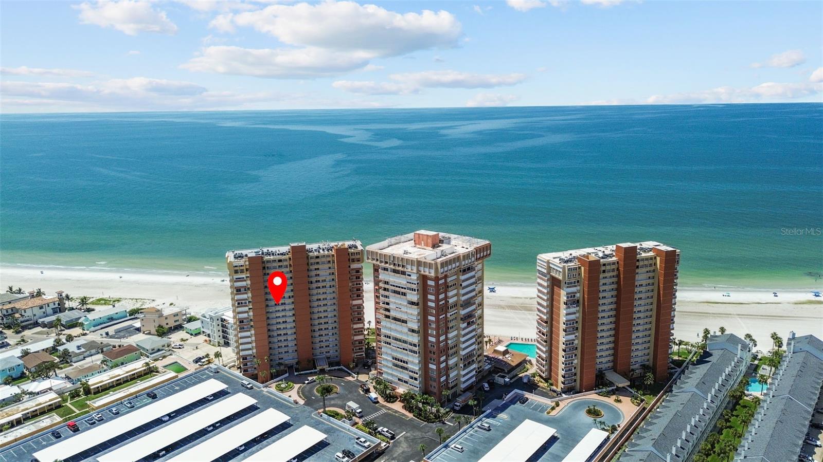 REDINGTON TOWERS 1 CONDO - Residential