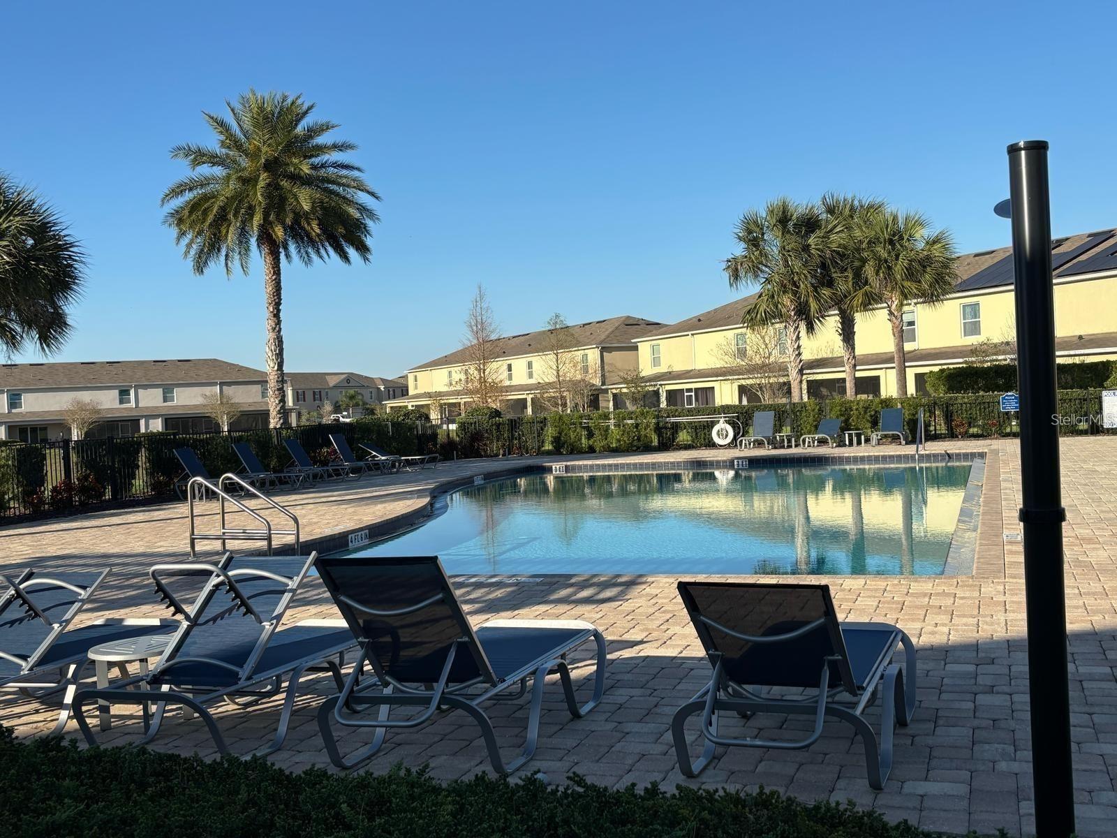 LAKE BLUFF/TOWN CENTER EAST-PH - Residential Lease