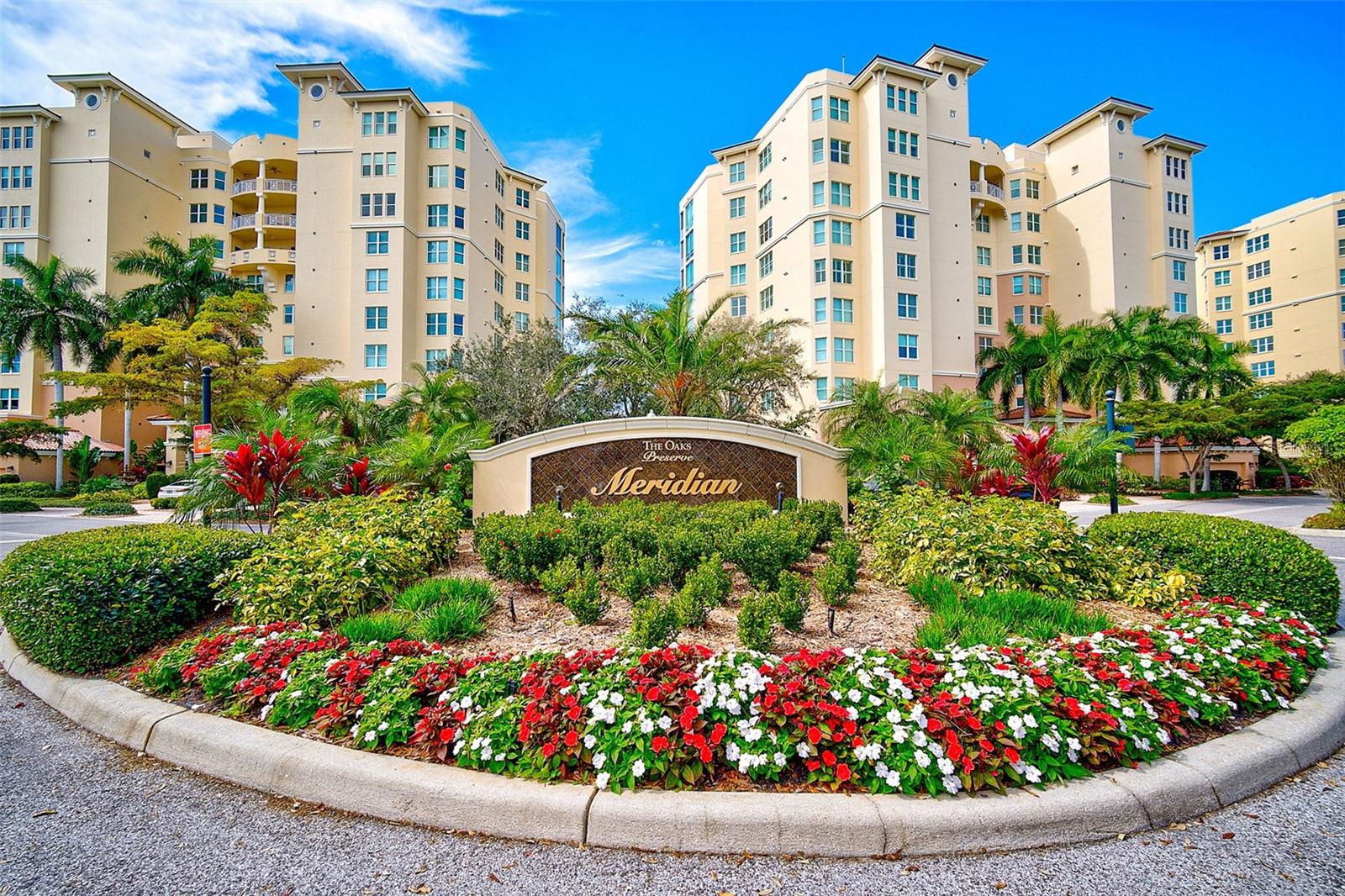 385 N POINT ROAD 402