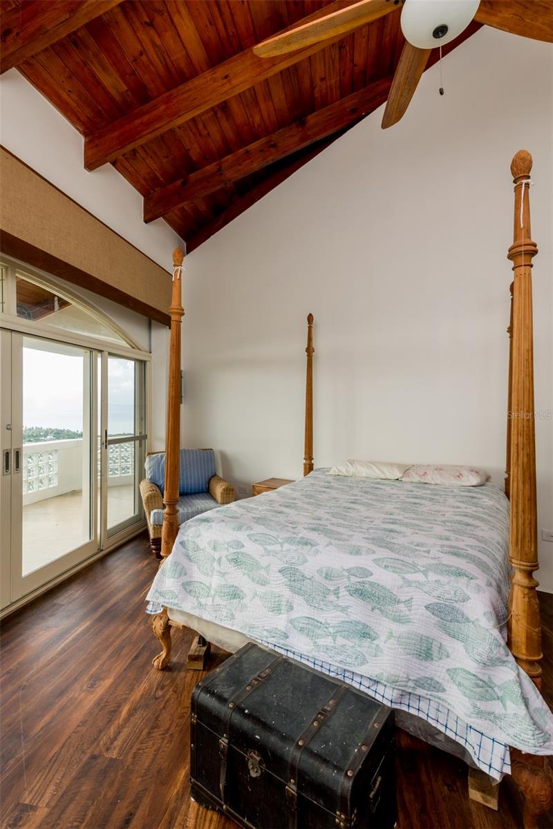 VILLA BORINQUEN - Residential