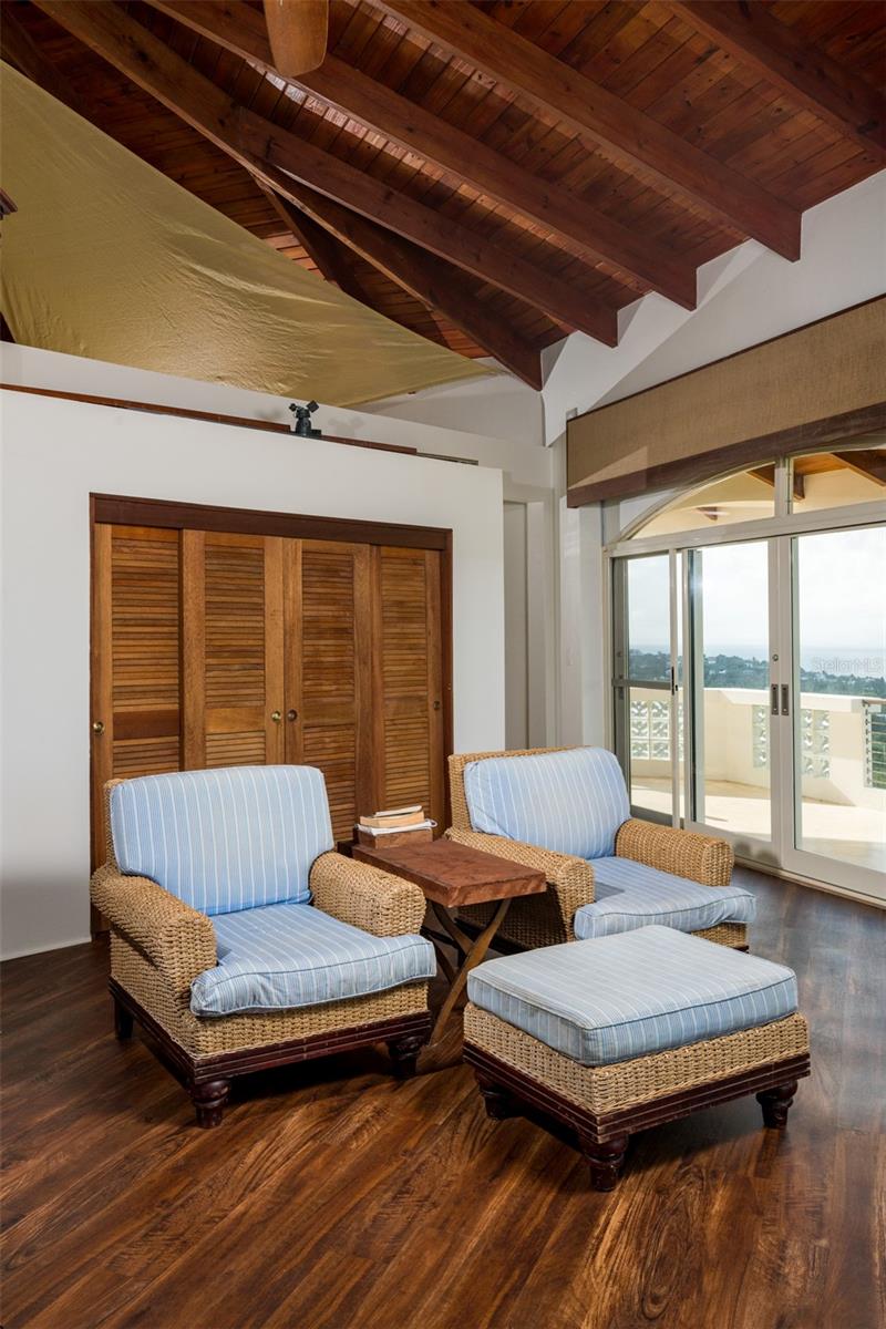 VILLA BORINQUEN - Residential