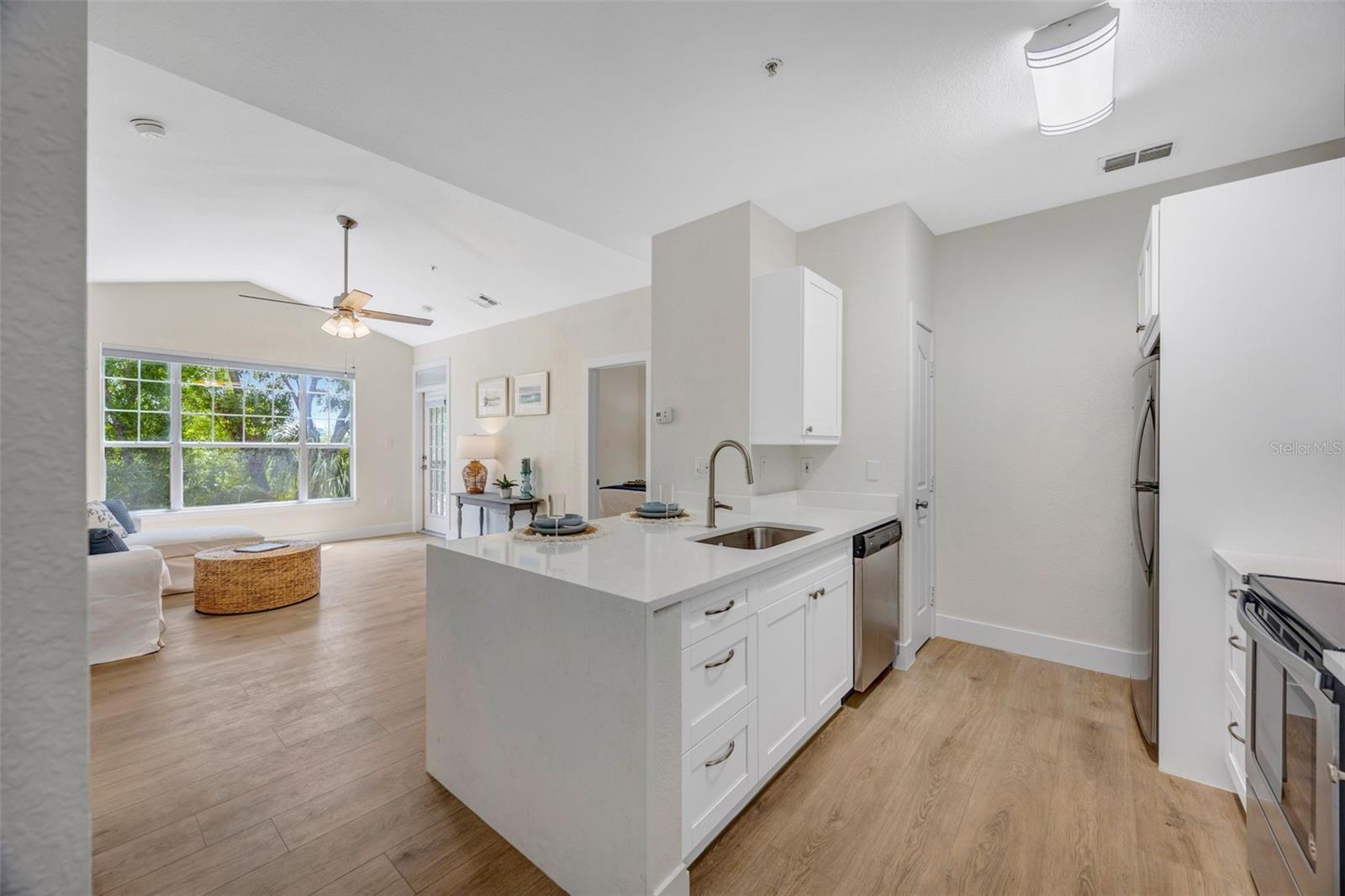 CULBREATH KEY BAYSIDE CONDOMIN - Residential
