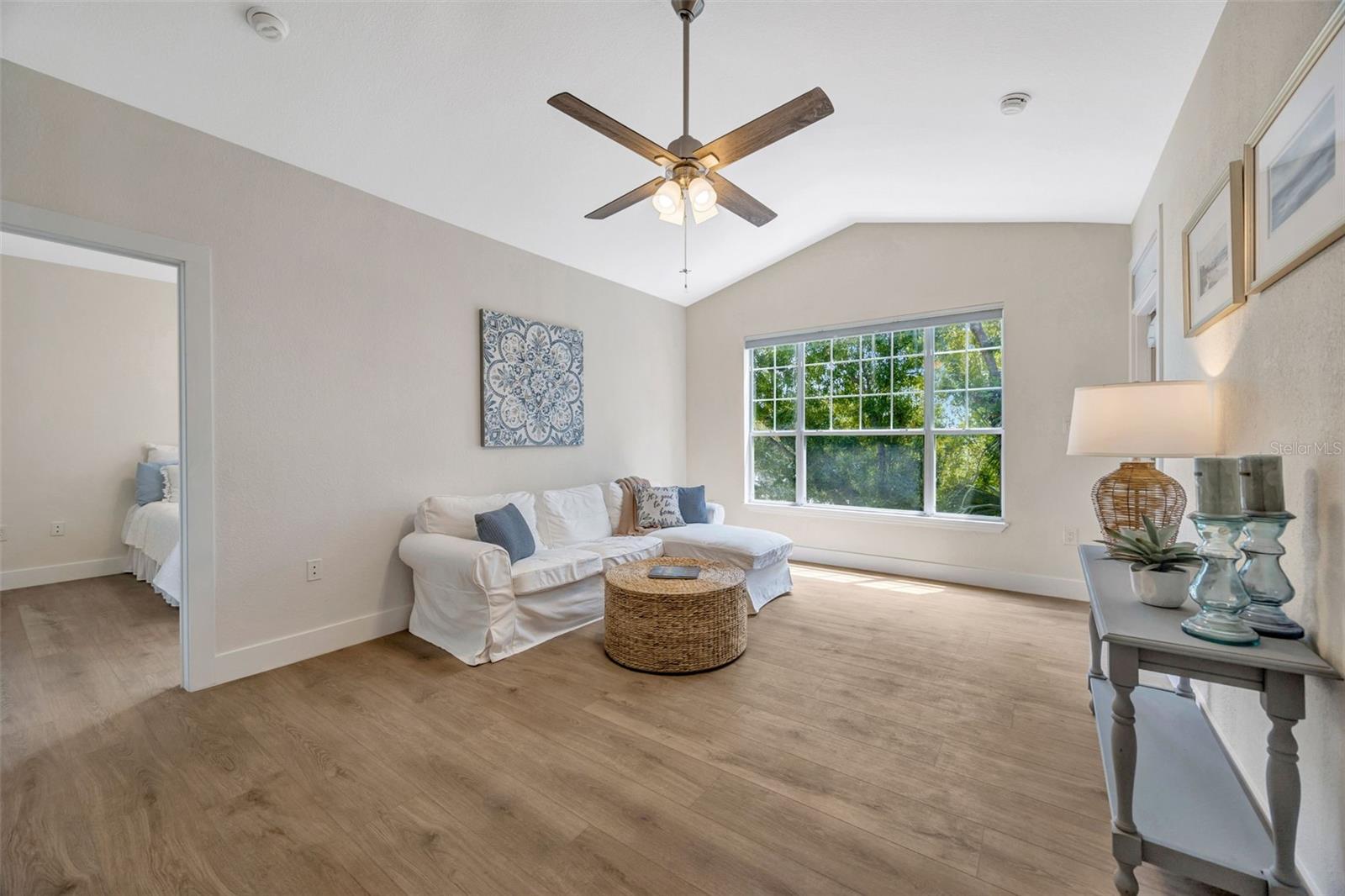 CULBREATH KEY BAYSIDE CONDOMIN - Residential