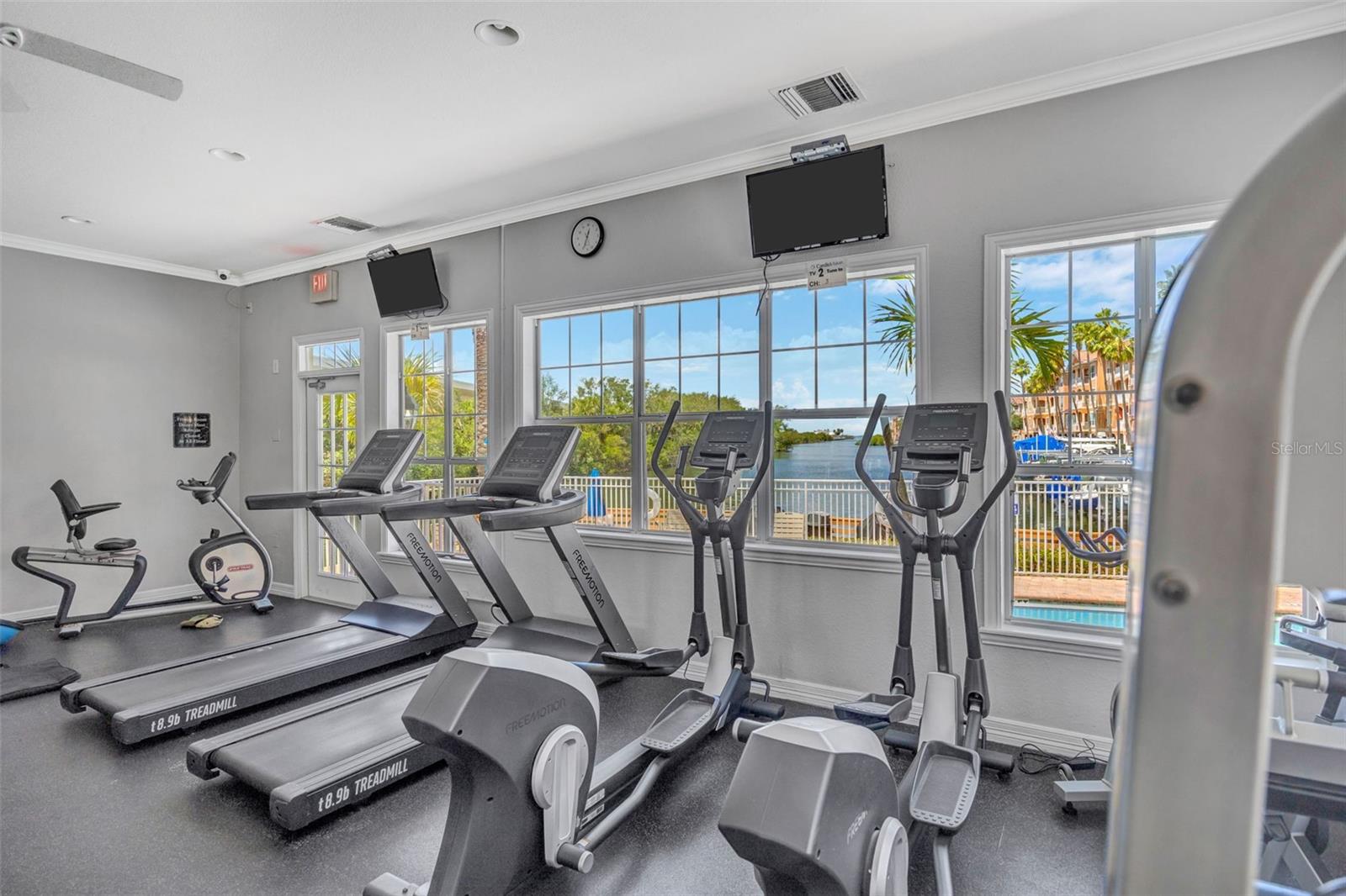 CULBREATH KEY BAYSIDE CONDOMIN - Residential