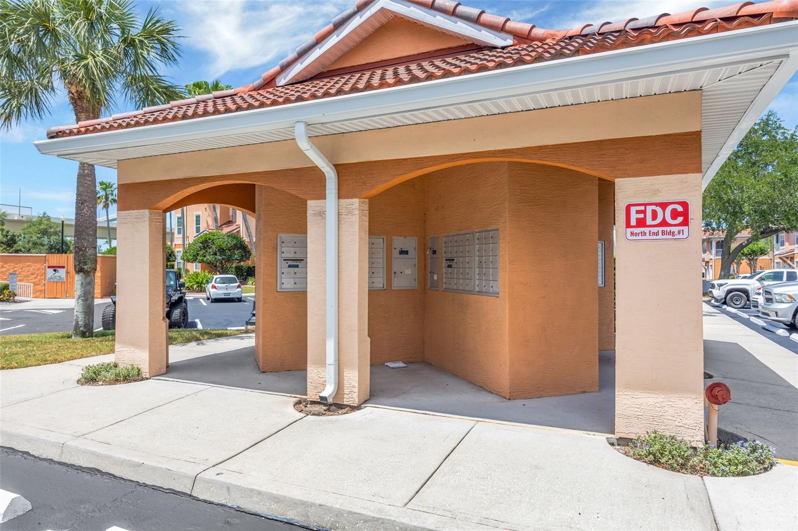 CULBREATH KEY BAYSIDE CONDOMIN - Residential