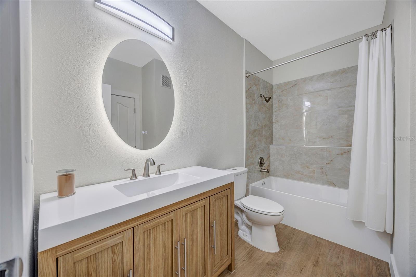 CULBREATH KEY BAYSIDE CONDOMIN - Residential