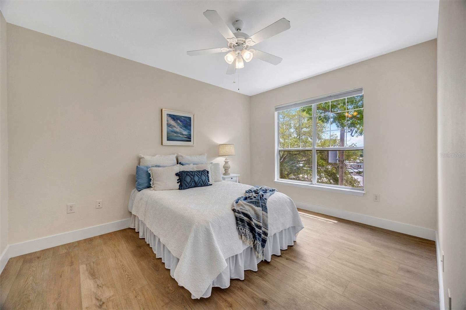 CULBREATH KEY BAYSIDE CONDOMIN - Residential