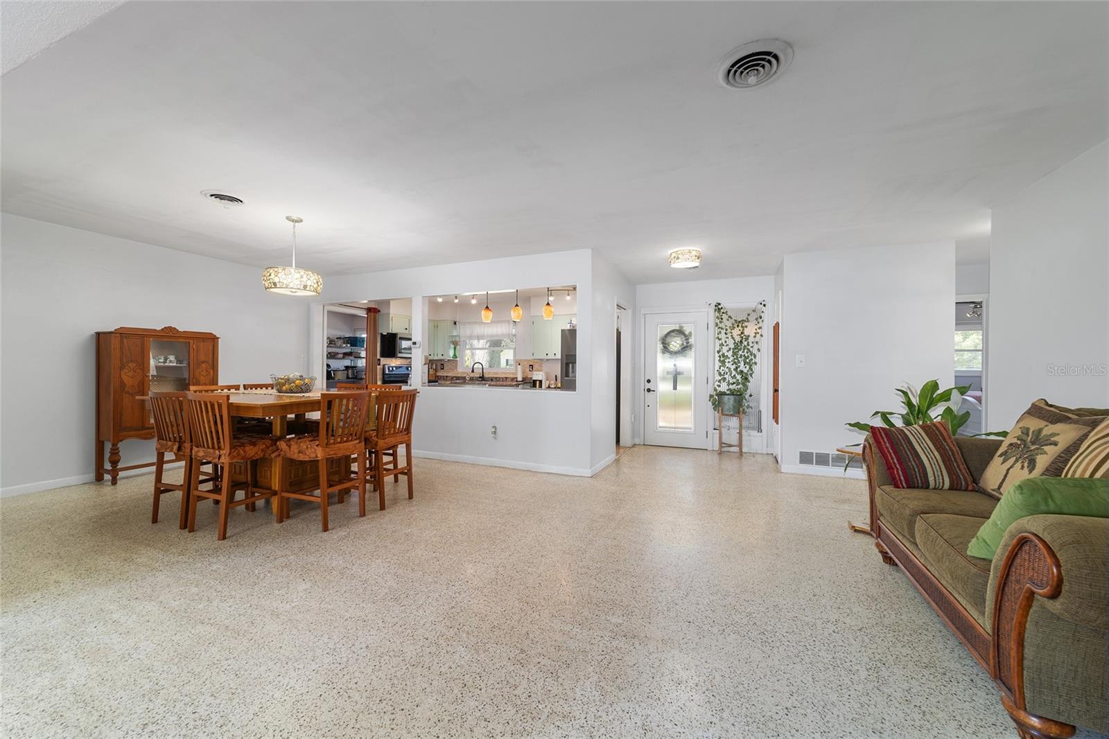 PALM TER/OCALA - Residential