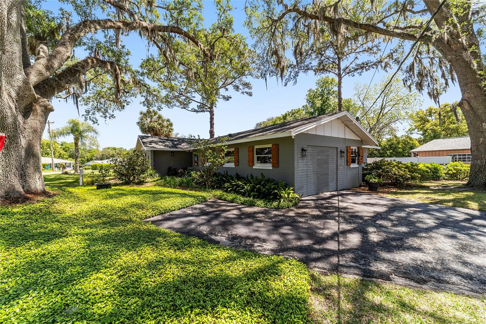 PALM TER/OCALA - Residential