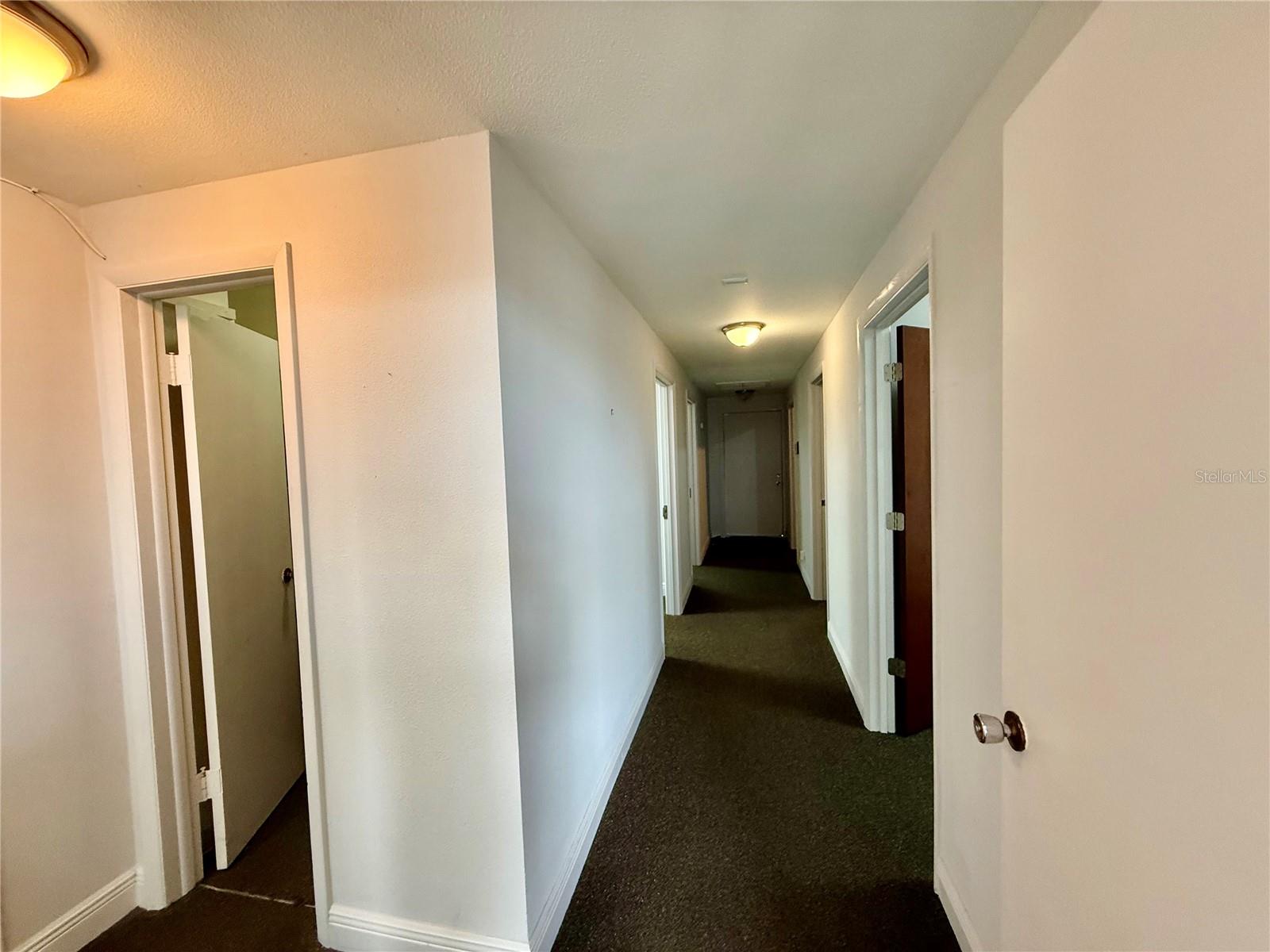 ACREAGE - Commercial Sale