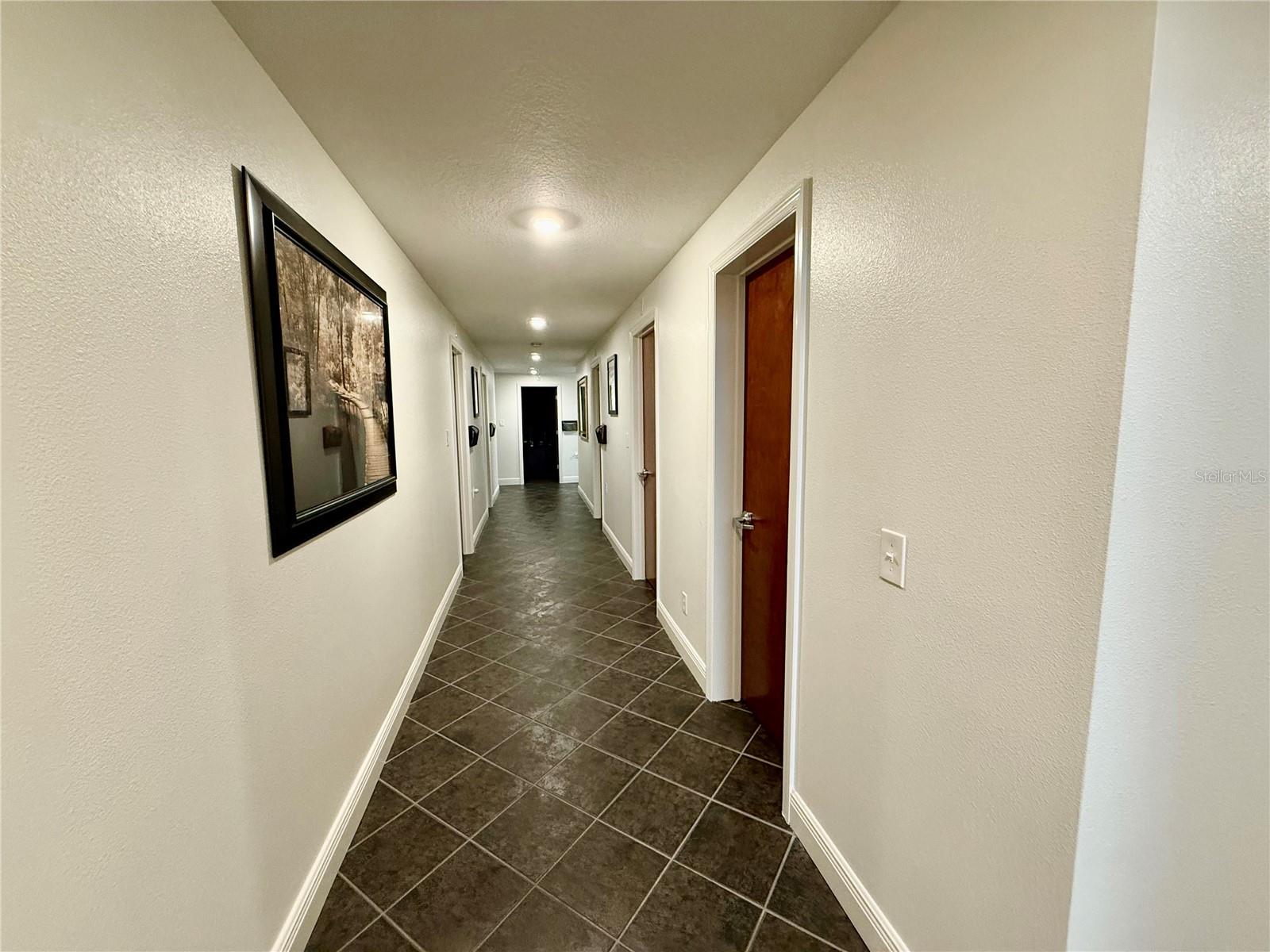 ACREAGE - Commercial Sale