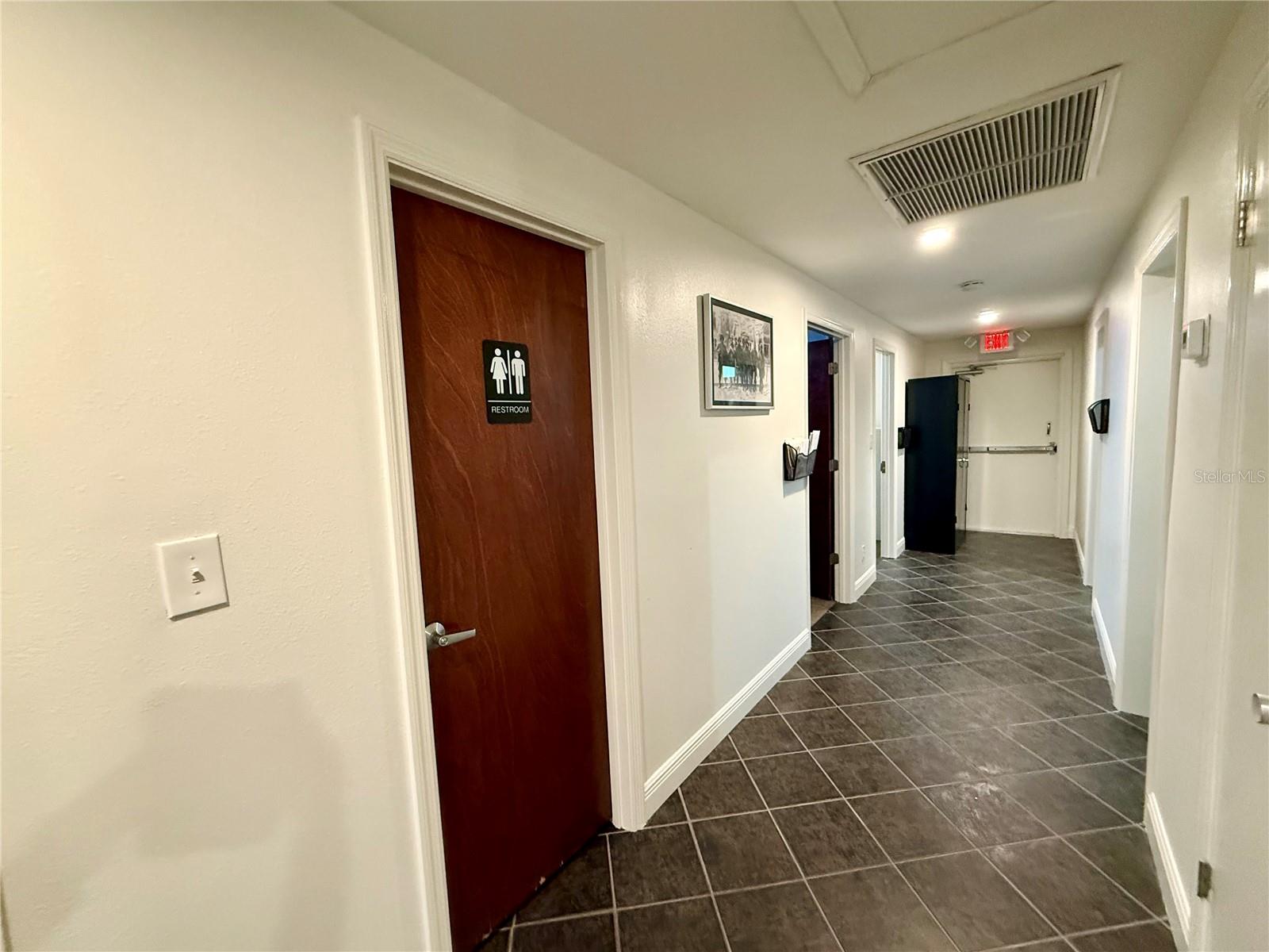 ACREAGE - Commercial Sale