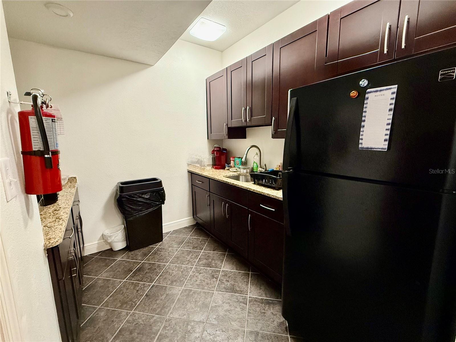 ACREAGE - Commercial Sale