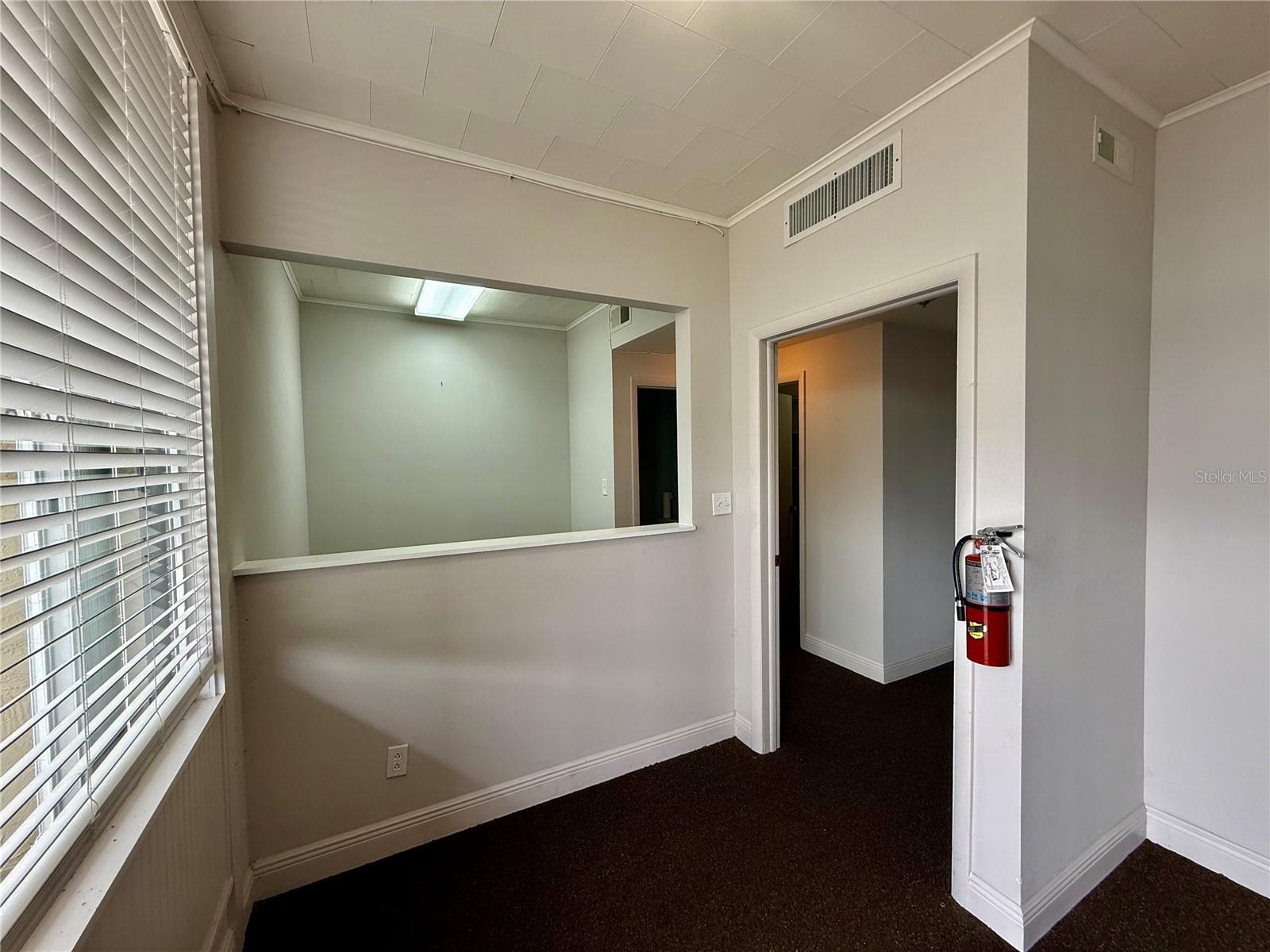 ACREAGE - Commercial Sale