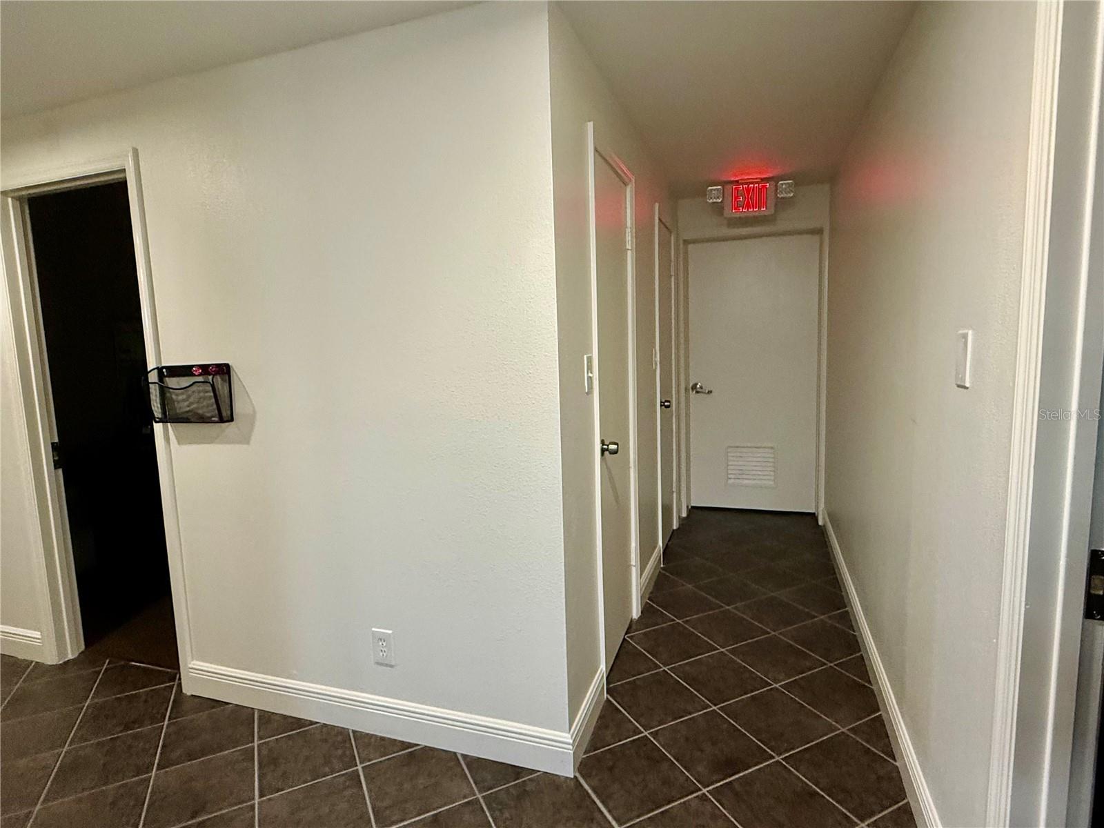 ACREAGE - Commercial Sale