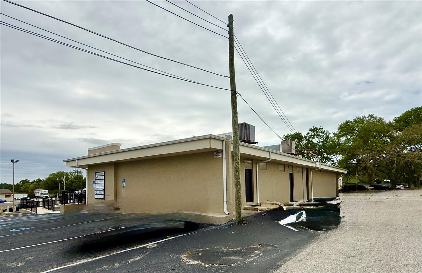 ACREAGE - Commercial Sale