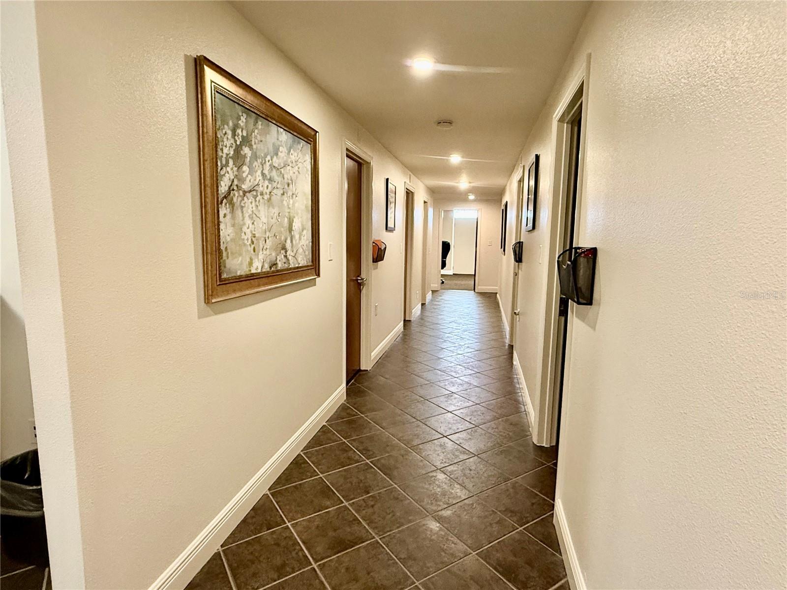 ACREAGE - Commercial Sale