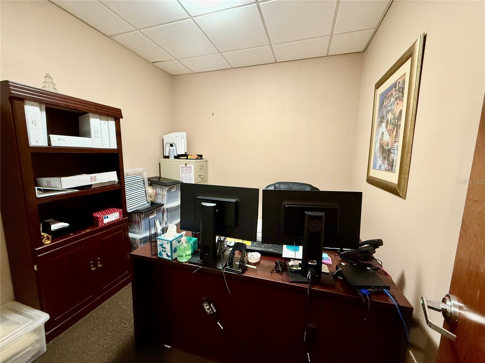 ACREAGE - Commercial Sale