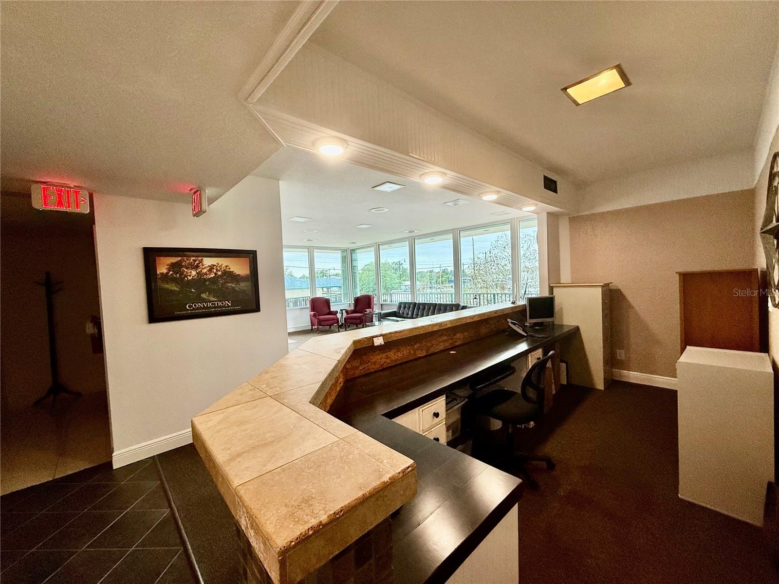 ACREAGE - Commercial Sale