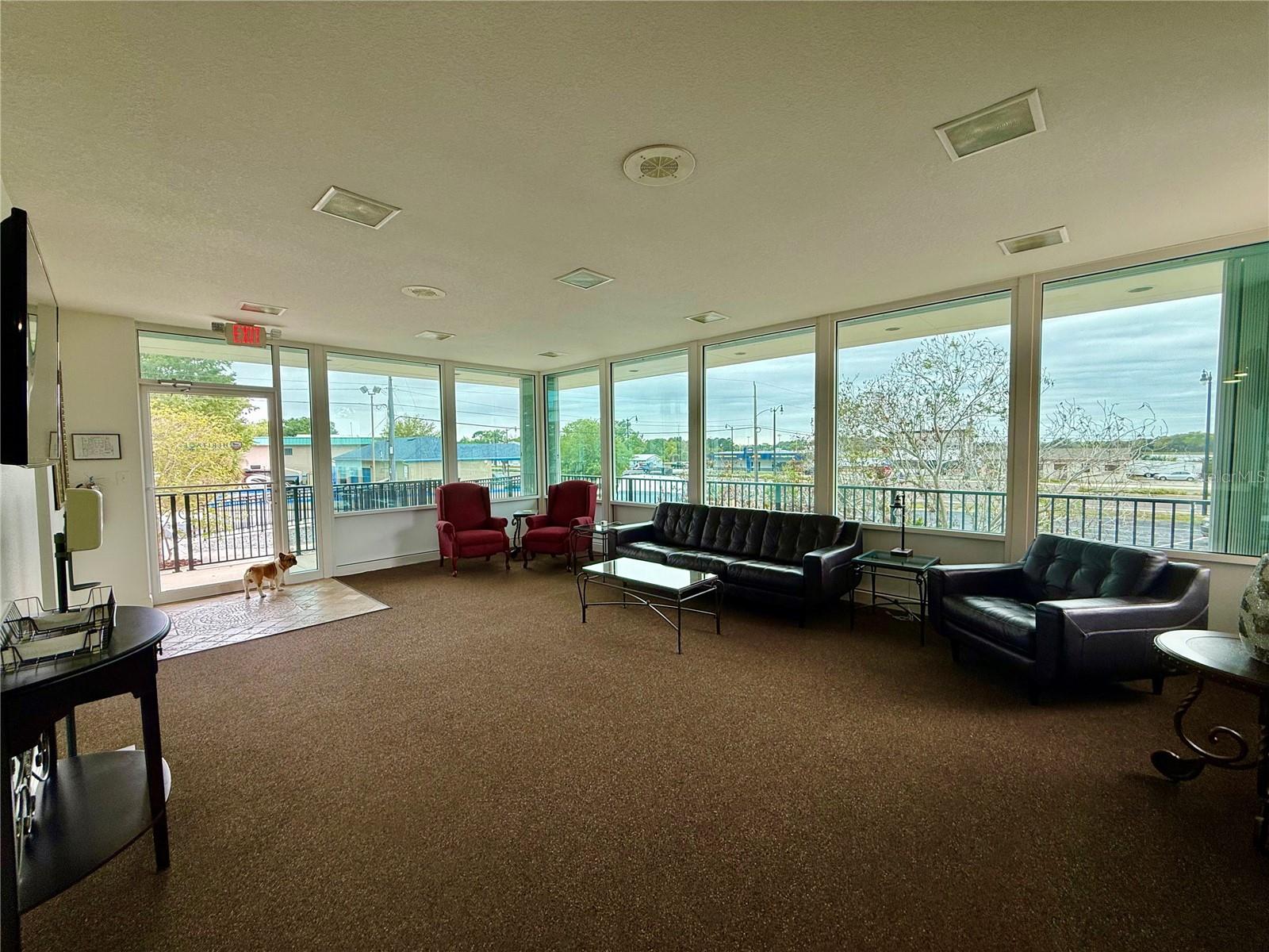 ACREAGE - Commercial Sale