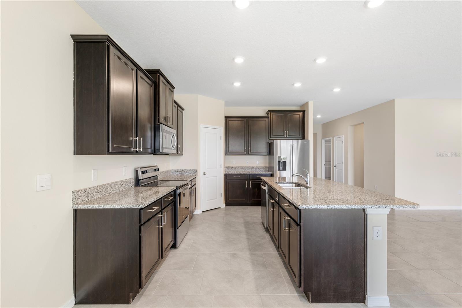 CREEK PRESERVE PH 9 - Residential Lease