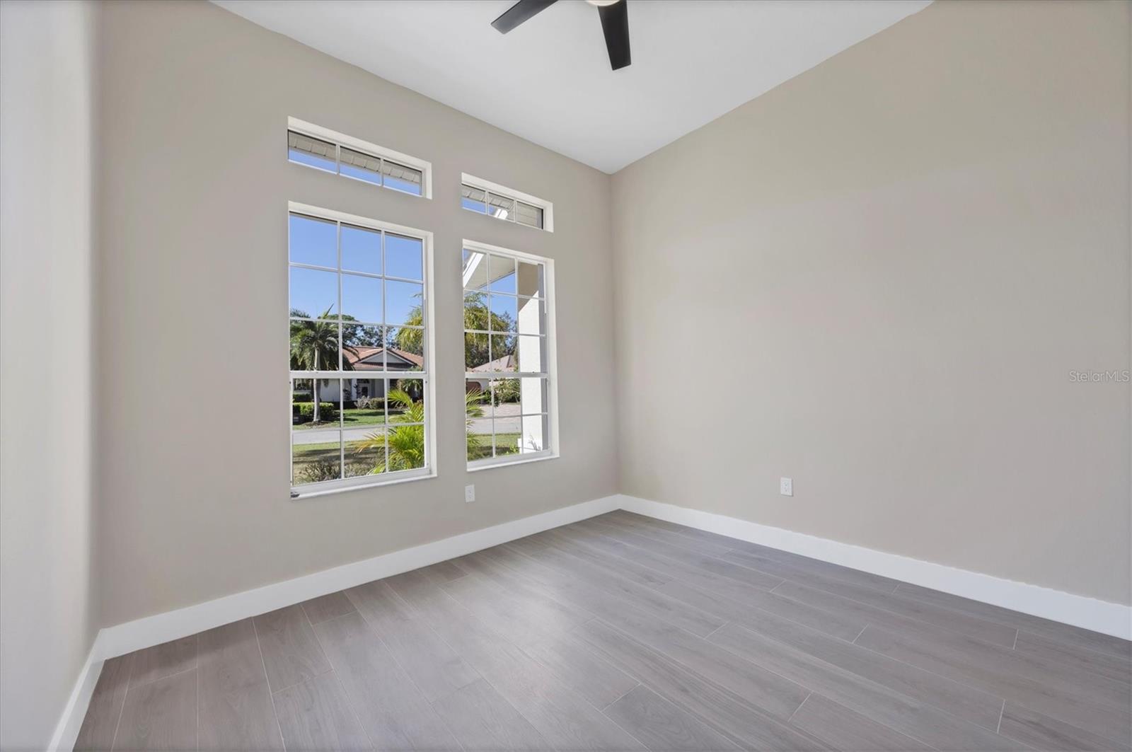 UNIVERSITY PARK - Residential