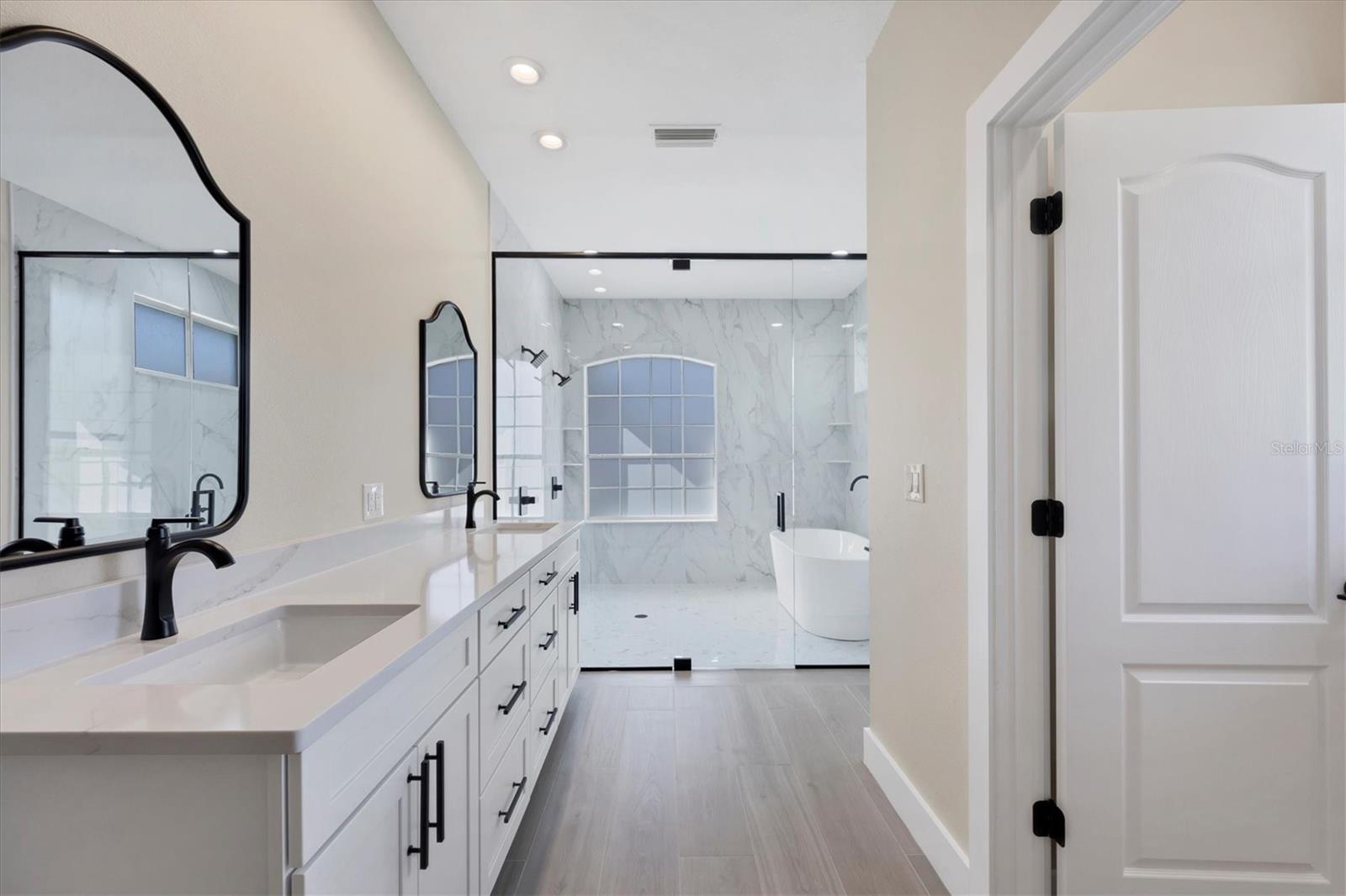 UNIVERSITY PARK - Residential