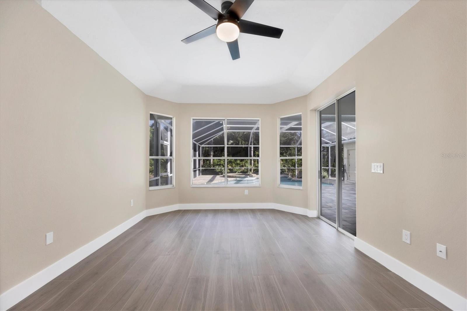 UNIVERSITY PARK - Residential