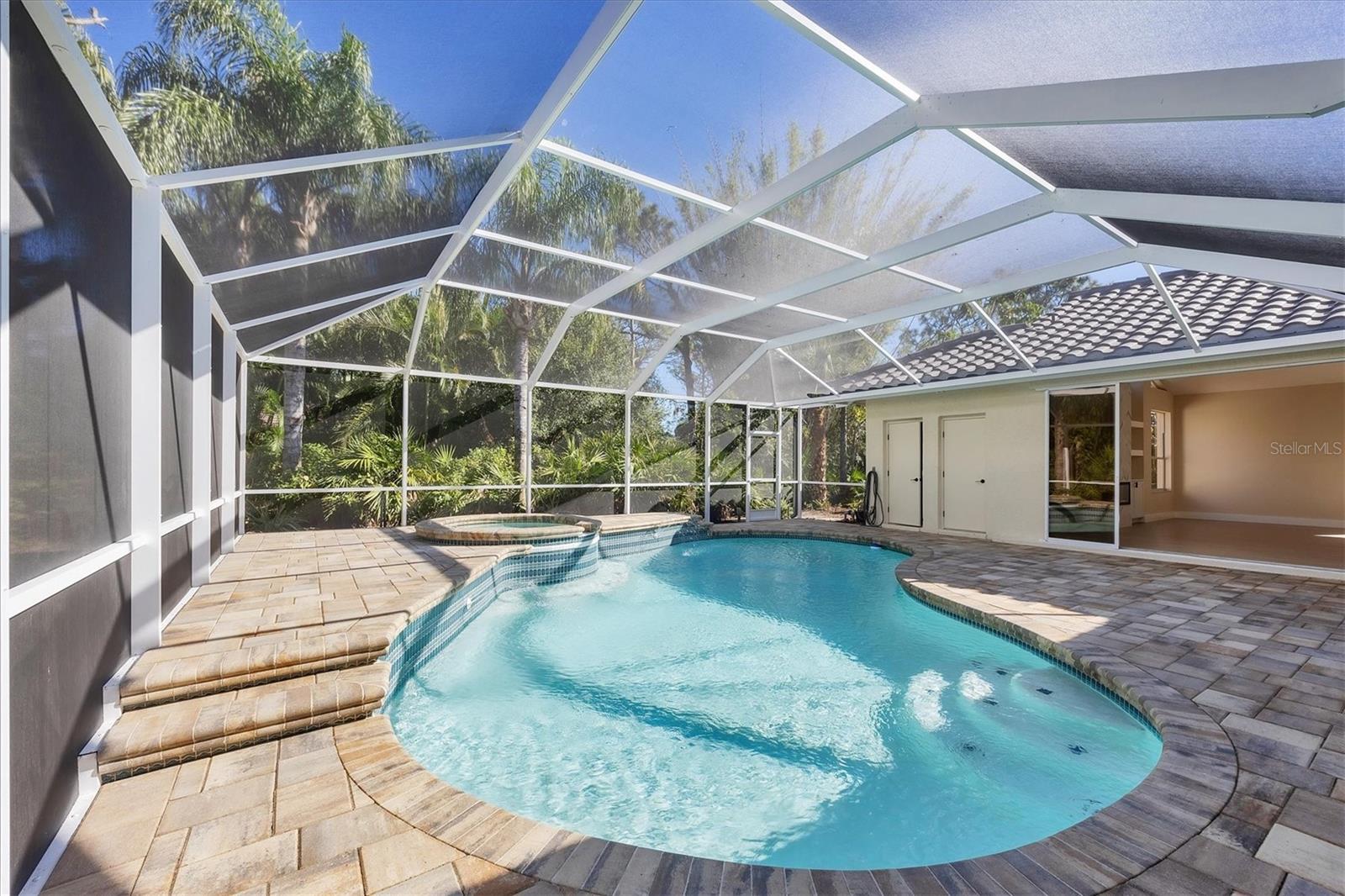 UNIVERSITY PARK - Residential