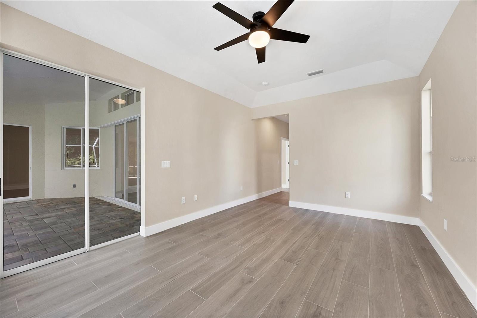 UNIVERSITY PARK - Residential