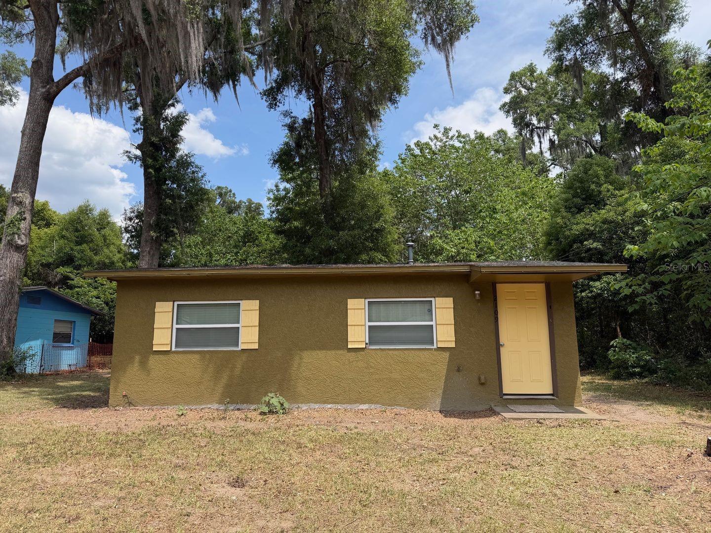 SHADY LAWN ESTATES - Residential Lease