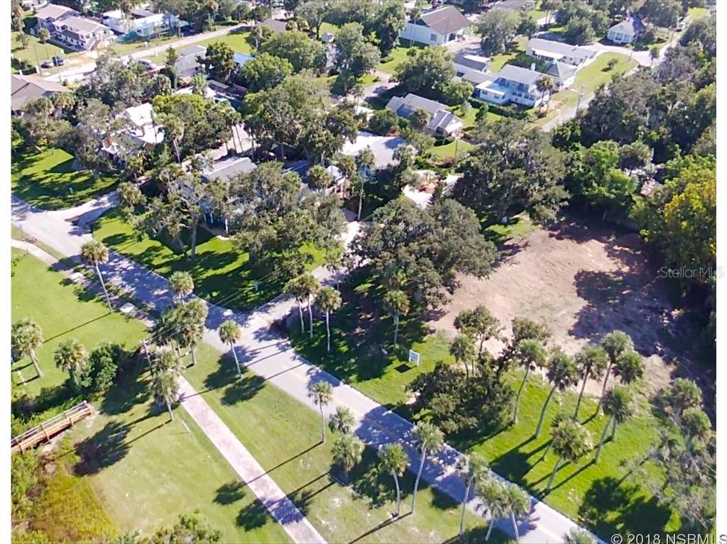 Hawks Park Co Sub - Land