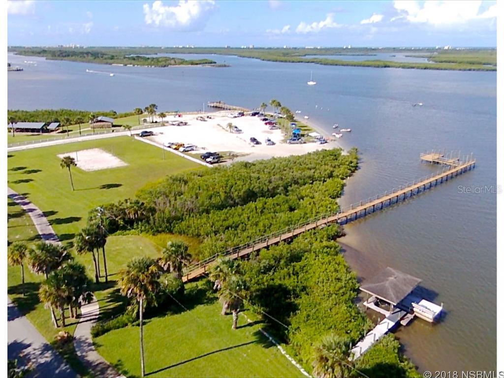 Hawks Park Co Sub - Land