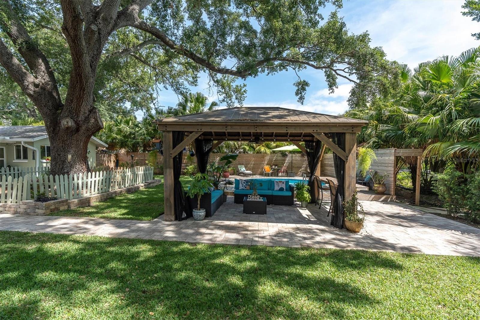 ACREAGE - Residential