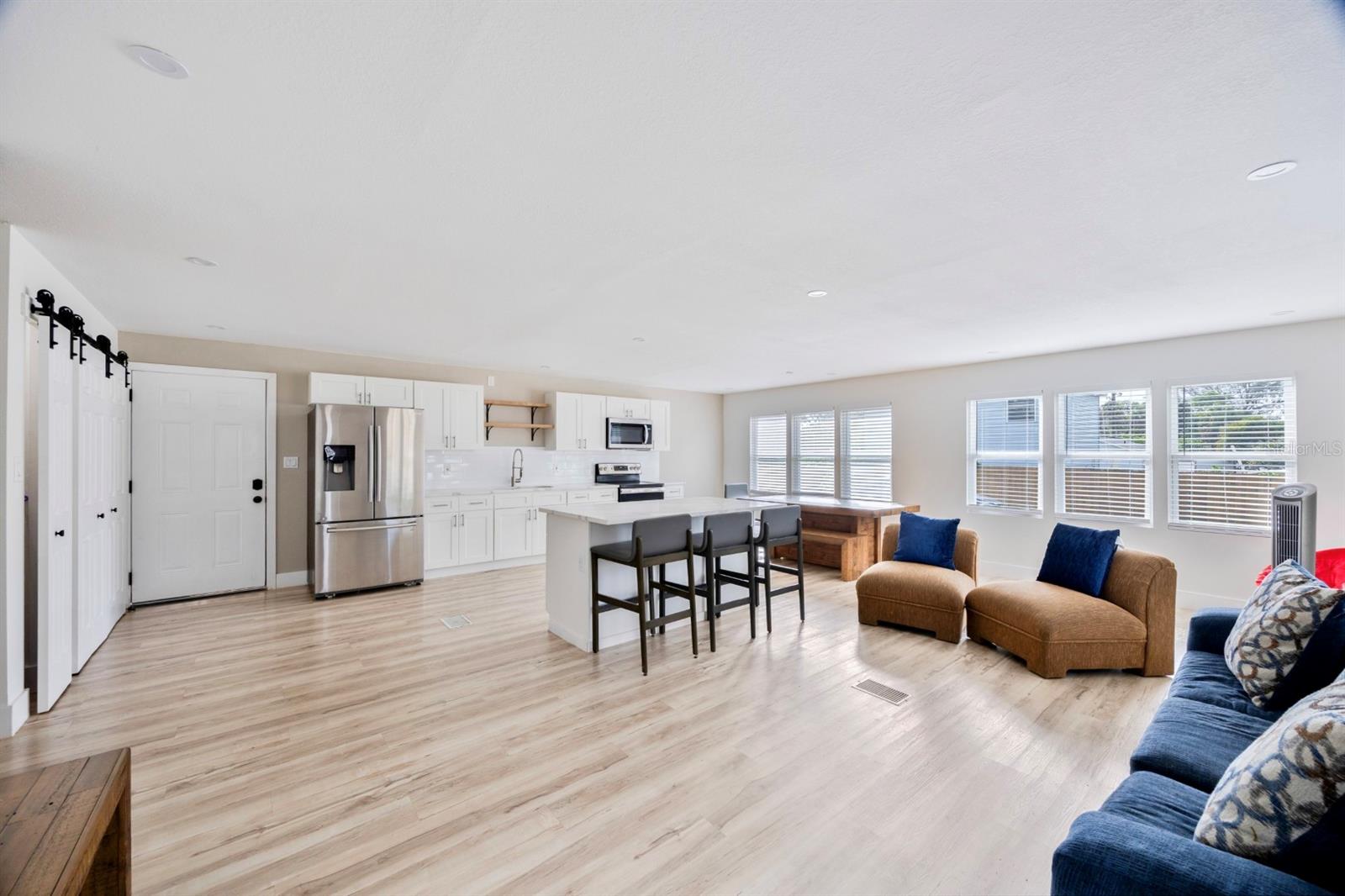 VENSETTA PARK ADD - Residential Lease