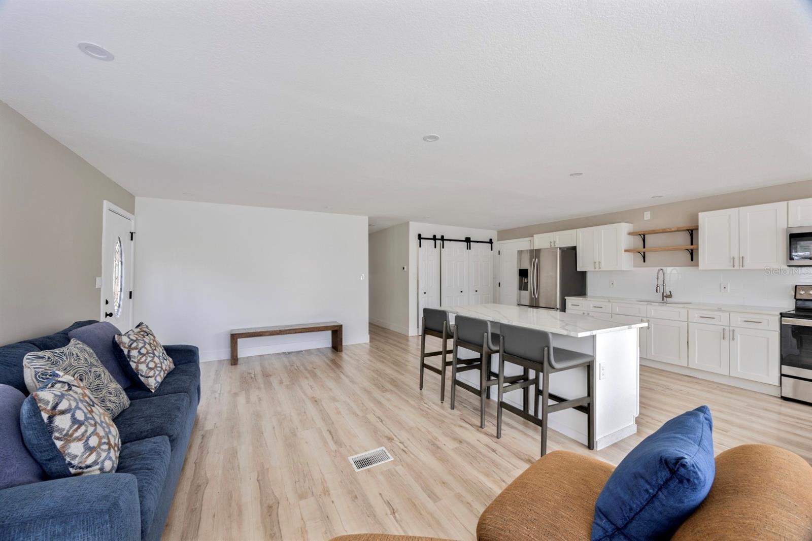 VENSETTA PARK ADD - Residential Lease