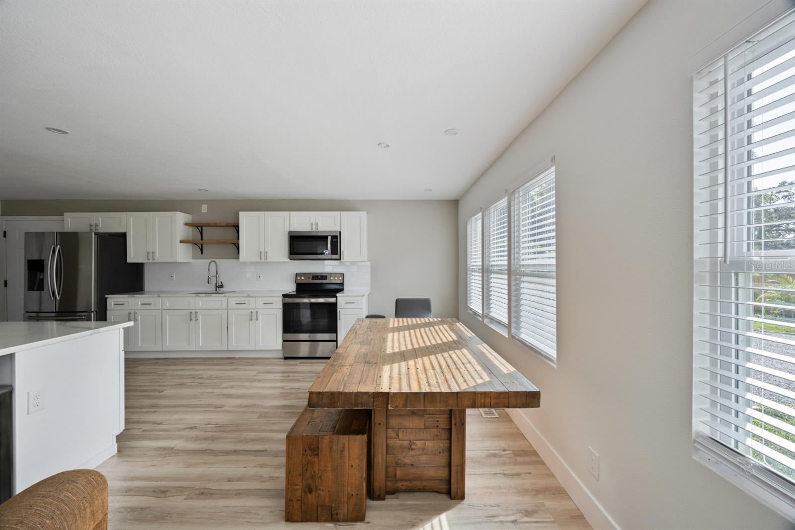 VENSETTA PARK ADD - Residential Lease