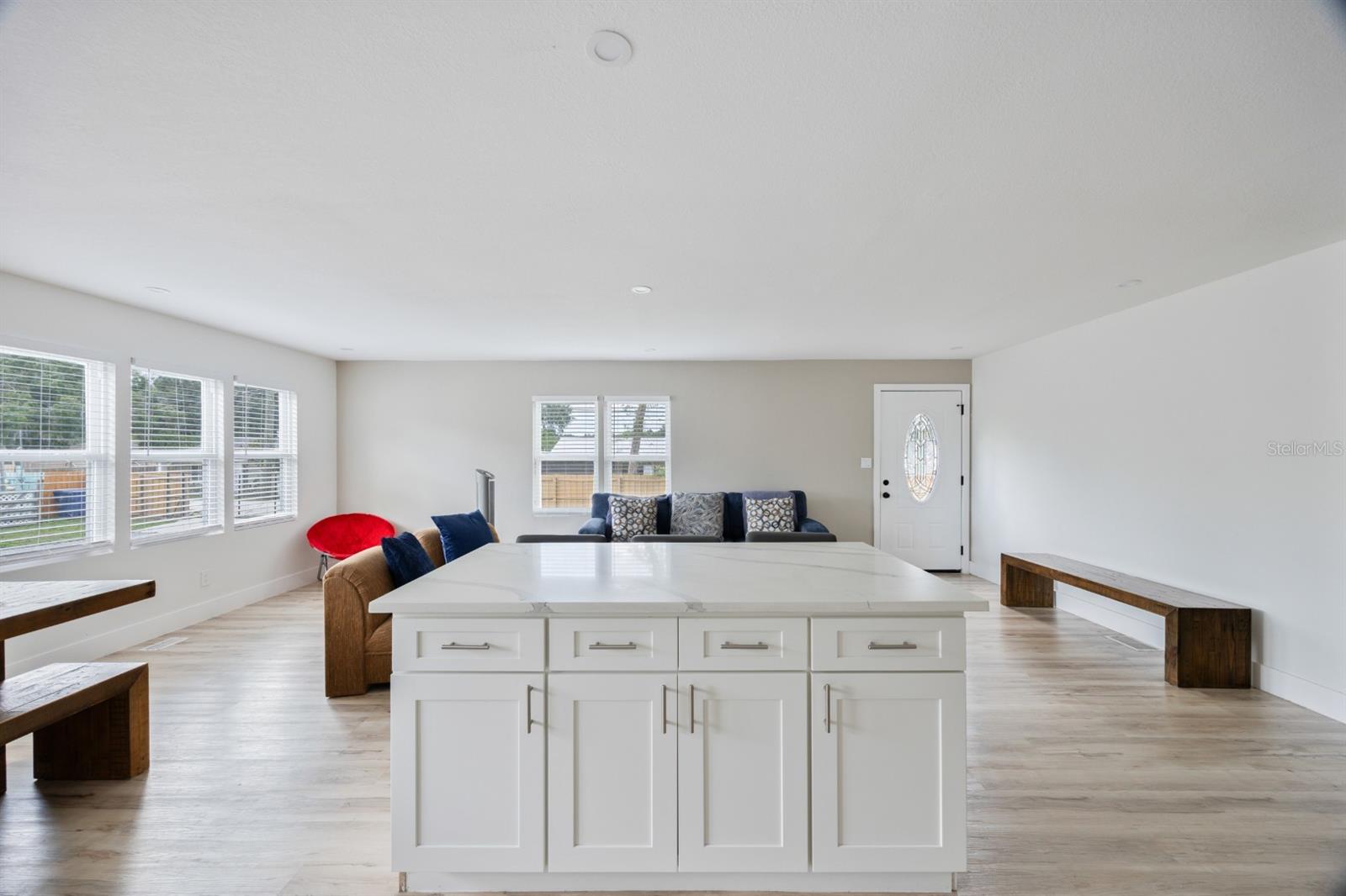 VENSETTA PARK ADD - Residential Lease