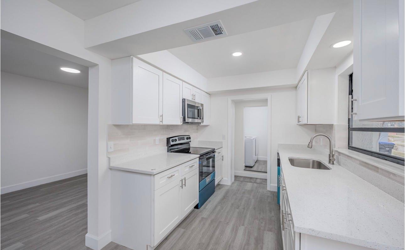 ROBINSWOOD HILLS - Residential