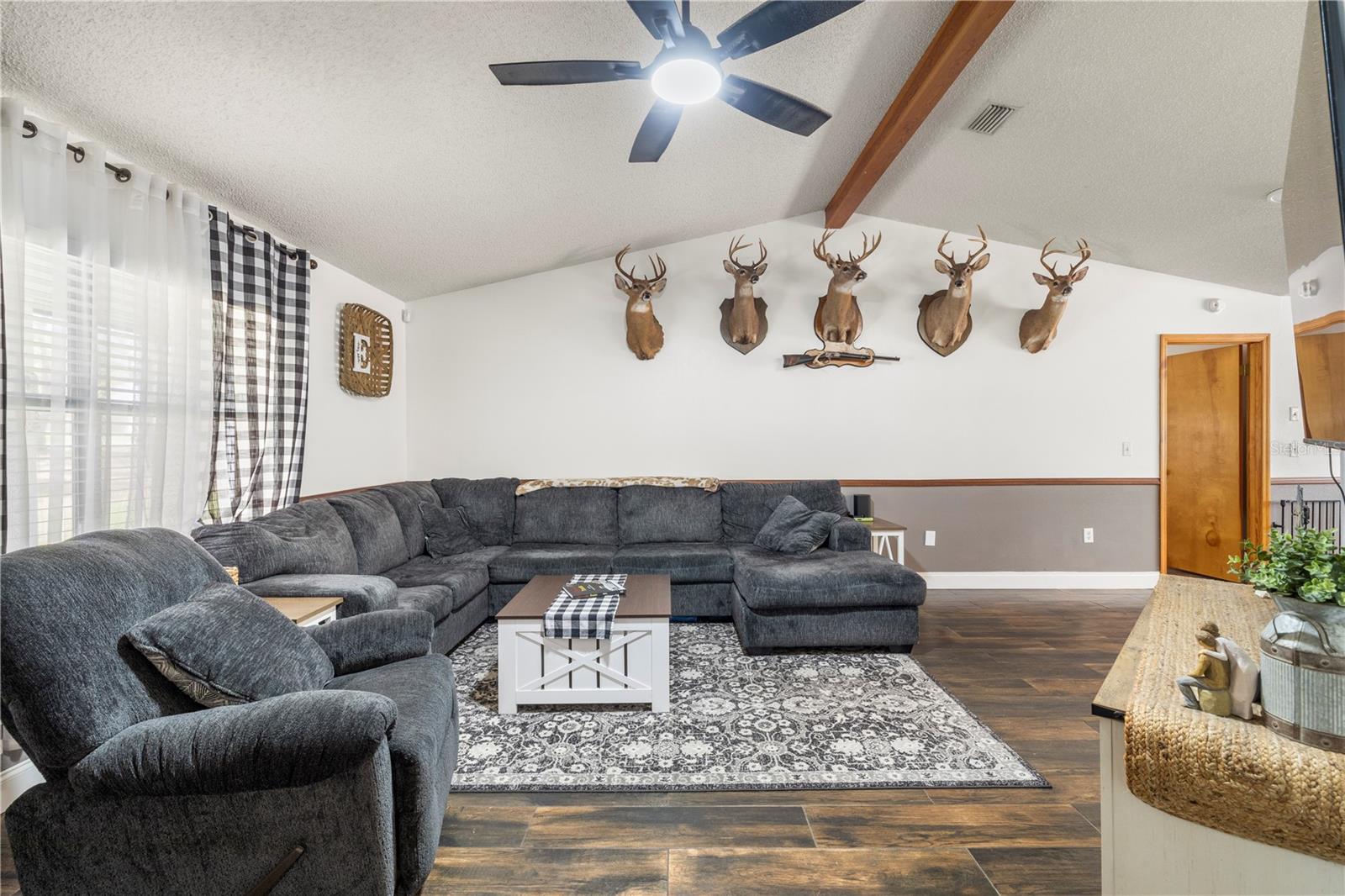 HIGHLANDS - Residential