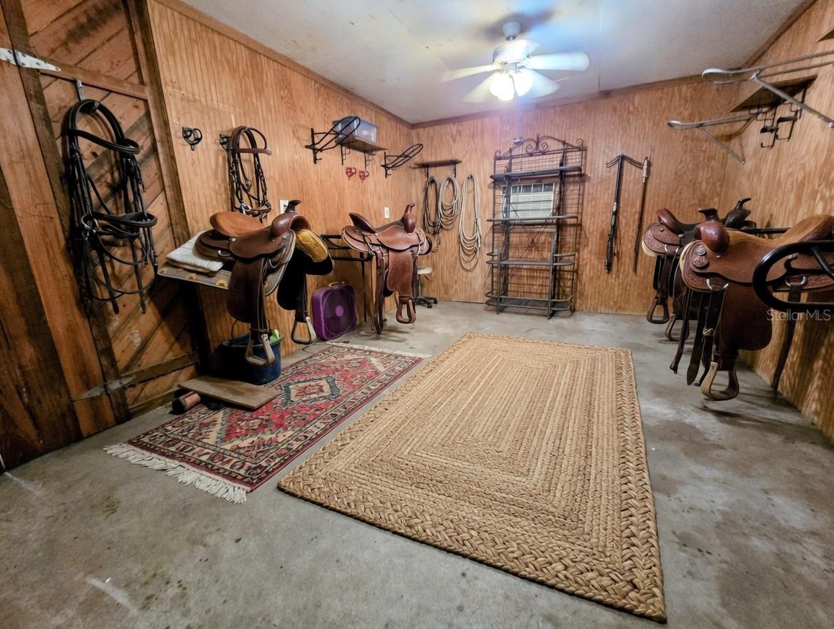 SADDLE CREEK - Residential