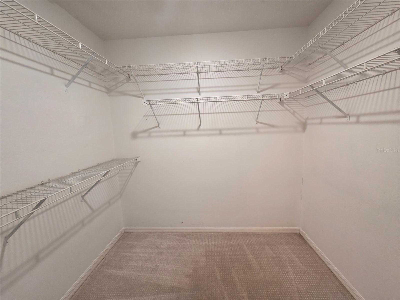 SADDLE CREEK - Residential