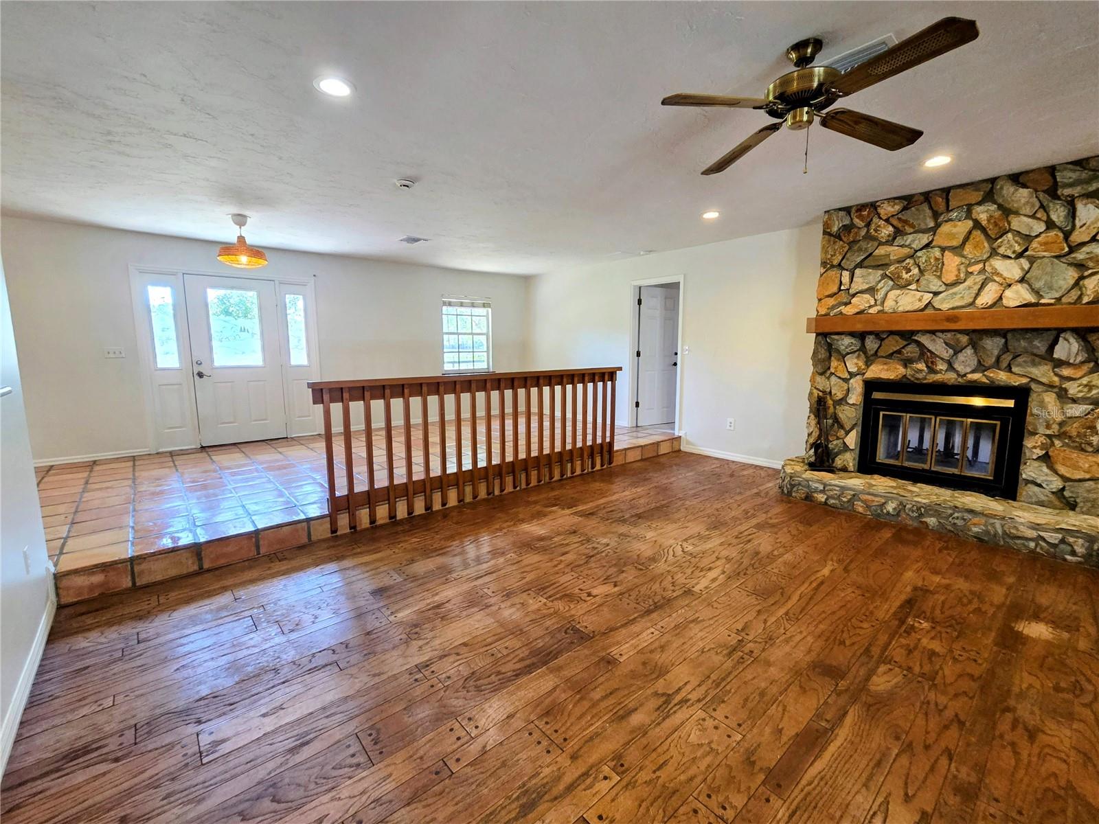 SADDLE CREEK - Residential