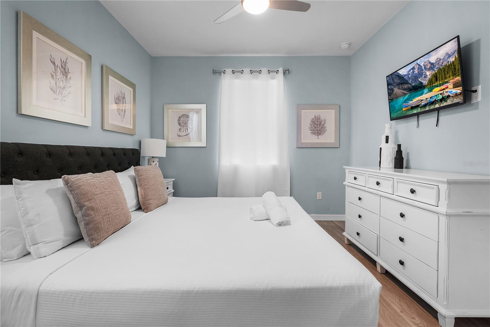 SOLARA RESIDENCE VACATION VILLAS REP - Residential