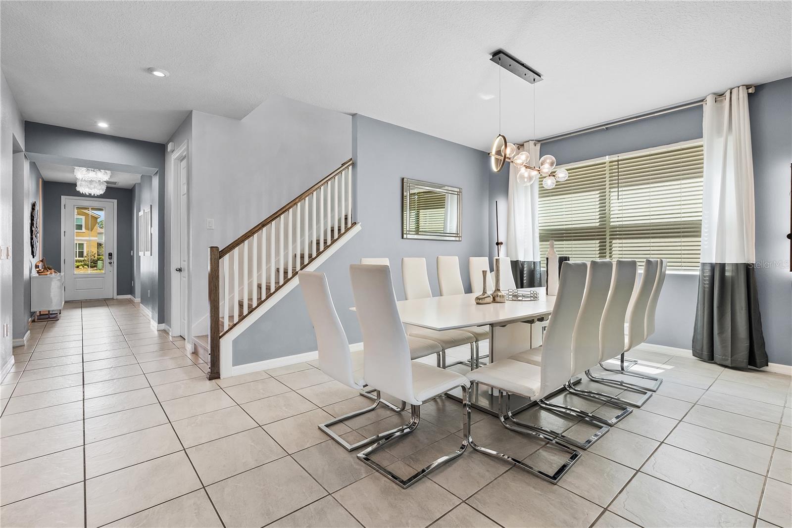 SOLARA RESIDENCE VACATION VILLAS REP - Residential